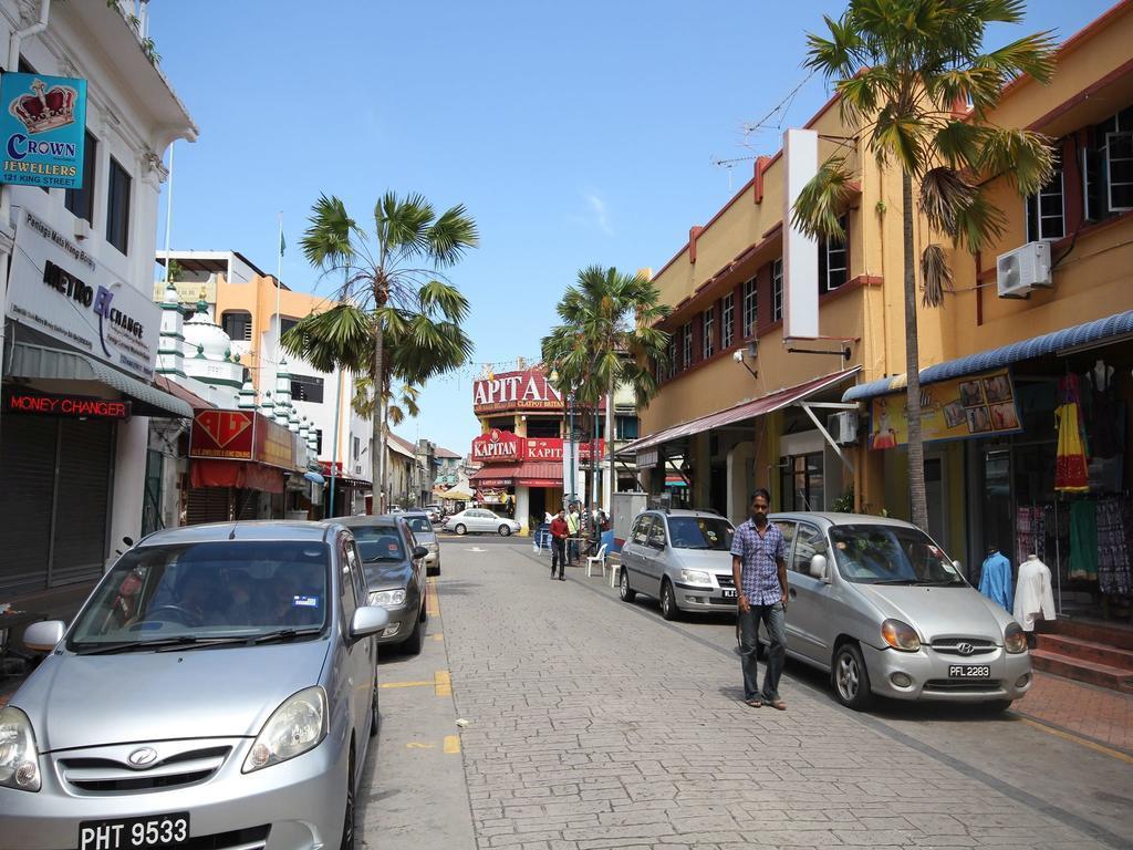 Cocoa Mews Cafe And Homestay Джорджтаун Экстерьер фото